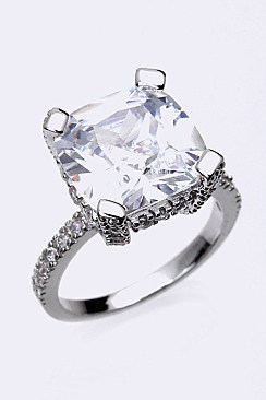 Large Cubic Zirconia Iconic Ring LACW1702