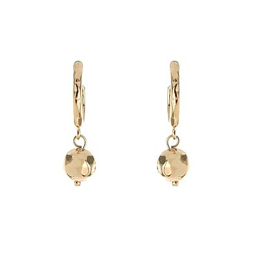 Fashionable Hammer Texture With 3d Ball Earrings SLE0709
