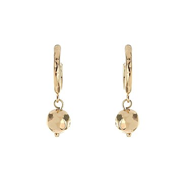 Fashionable Hammer Texture With 3d Ball Earrings SLE0709