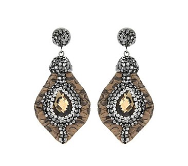 STONE ANIMAL PRINT DROP EARRINGS
