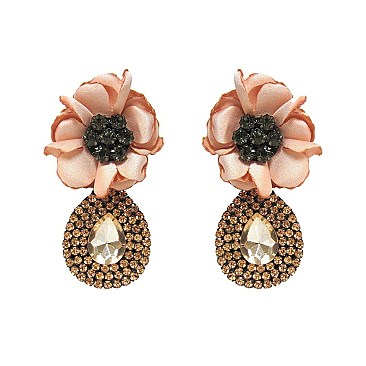 FLOWER WITH TEARDROP EARRING