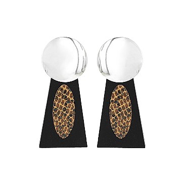 ROUND METAL EARRING W/ PLEATHER DROP