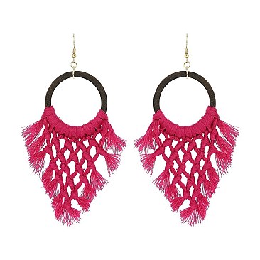 V DROP FISH HOOK HOOP EARRING