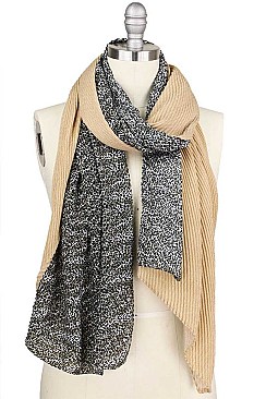 MODERN LEOPARD PRINT H AND H PLEATED SCARF