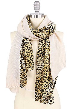 STYLISH LEOPARD PRINT H AND H PLEATED SCARF