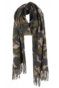 RUGGED CAMOUFLAGE PRINT TASSEL SCARF