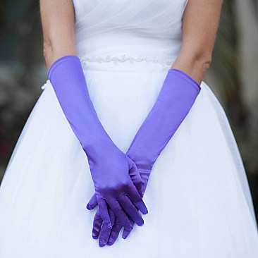 FASHIONABLE MEDIUM SATIN GLOVES