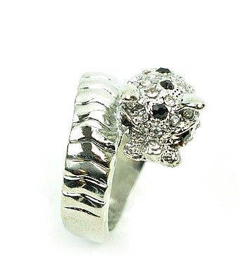 RHINESTONE LUCKY DRAGON RING