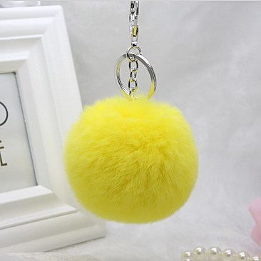 POM POM KEYCHAIN