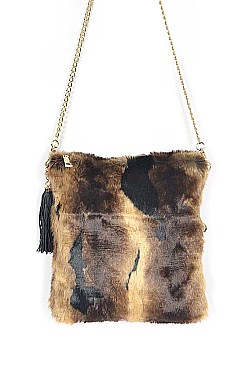 FOLDABLE TIGER PRINT FUR CLUTCH