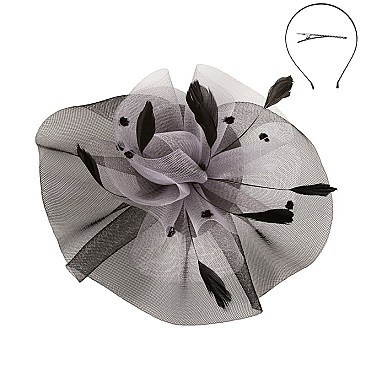 Fashionable Church Fascinator With Floral Center