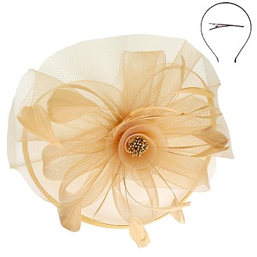 Classy FASCINATOR with Feathers and Pearls Center