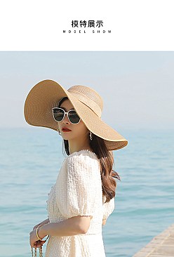 Women's Floppy Wide Brim Sun Protection Straw Hat