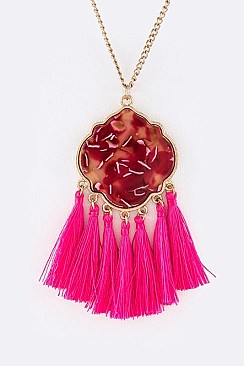 Geometric Pendant With Tassels Necklace LA-CN4146