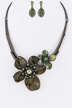 Iconic Enamel Flower Statement Necklace Set LA-YNE3322