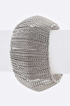 ADJUSTABLE WIRED 3D STATEMENT BANGLE