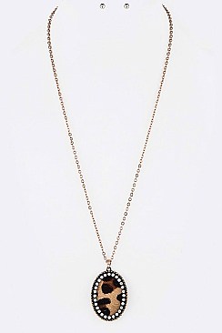 Stunning Animal Print Calf Leather Pendant Necklace Set LA-KNE0848