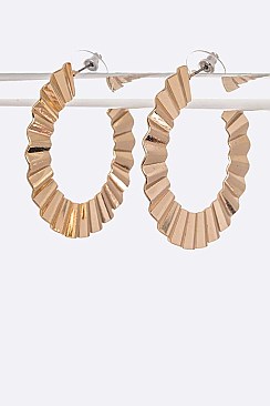 Iconic Wavy Textured Hoops