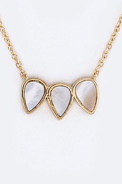 Posh Triple Pearl Teardrops Pendant Necklace LAON6081