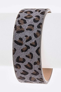 LEOPARD PRINT CALF LEATHER MAGNETIC BRACELET