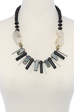 WOOD BEADS & STONE NECKLACE
