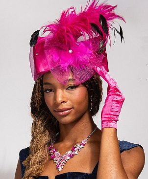 LARGE BOW FEATHERED NETTED DECORATIVE HEADPIECE