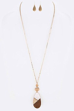 Classy Mix Media MOP Pendant Necklace Set LA126436