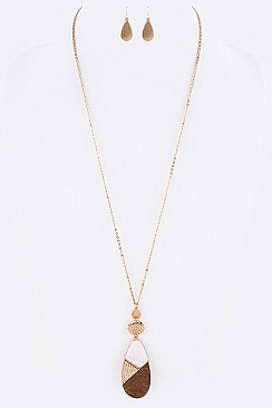 Classy Mix Media MOP Pendant Necklace Set LA126436