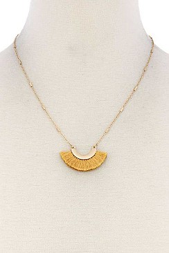 STYLISH FAN TASSELED PENDANT NECKLACE JY-A8N2143