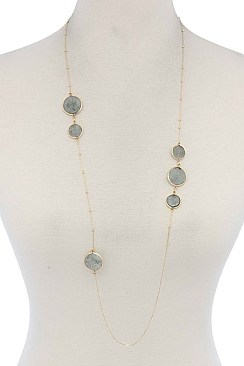 CHARMED DISCS IN LONG CHAIN NECKLACE