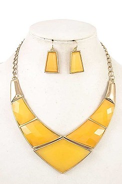 ELEGANT STONE BIB NECKLACE SET