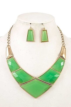 ELEGANT STONE BIB NECKLACE SET