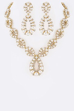 Stylish Pearl & Crystal Iconic Necklace Set