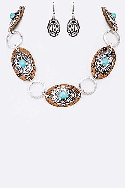 Stylish Concho Station Turquoise Necklace Set