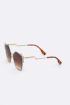 Pack of 12 pieces Crystal Accent Iconic Fashion Sunglasses LA107-30569GR