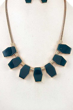 LINKED STONE BIB NECKLACE SET