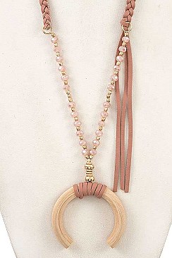 BRAID CURVED PENDANT NECKLACE