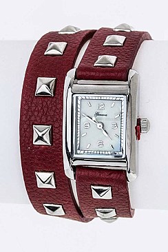 Fashionable 	Wrapped Studded Leather Band Watch LA-1393