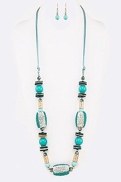 ASSORTED BEADS LONG NECKLACE SET