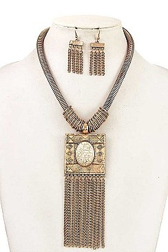 BEADED CHAIN TASSEL GEM FRAMED ORNATE NECKLACE SET