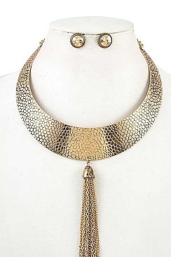 CHAIN TASSEL METAL ACCENT LINK NECKLACE