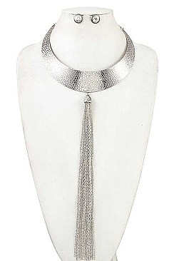 CHAIN TASSEL METAL ACCENT LINK NECKLACE