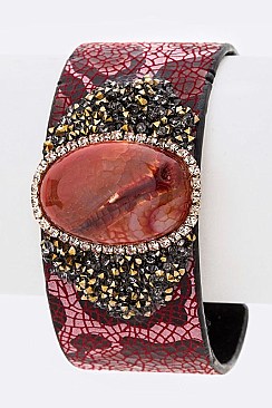 Center Stone Leather Cuff LA-JCB1130