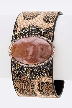 Center Stone Leather Cuff LA-JCB1130
