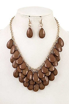 BUNDLED TEARDROP BIB NECKLACE SET