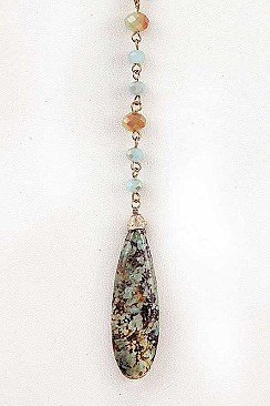 TEARDROP PENDANT GLASS BEAD NECKLACE