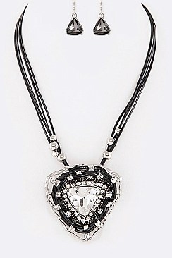 ICONIC CRYSTAL PENDANT NECKLACE SET