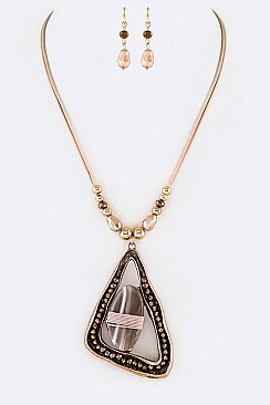 Beaded Geo Pendant Iconic Necklace Set LANE5344