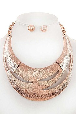 METAL BIB TEXTURED LINK NECKLACE SET