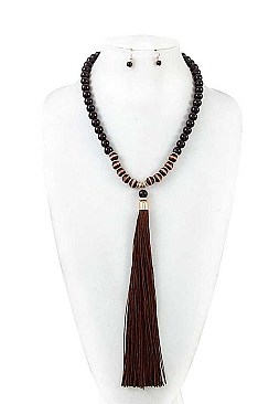 BEADED TASSEL PENDANT NECKLACE SET